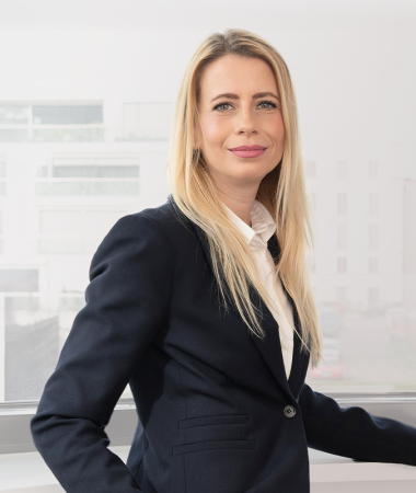 Portraitfoto Mitarbeiterin Anne-Katrin Speier