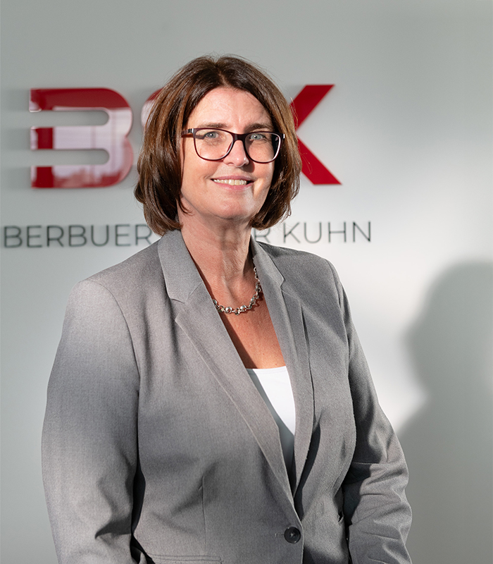 Portraitfoto Mitarbeiterin Petra Discher