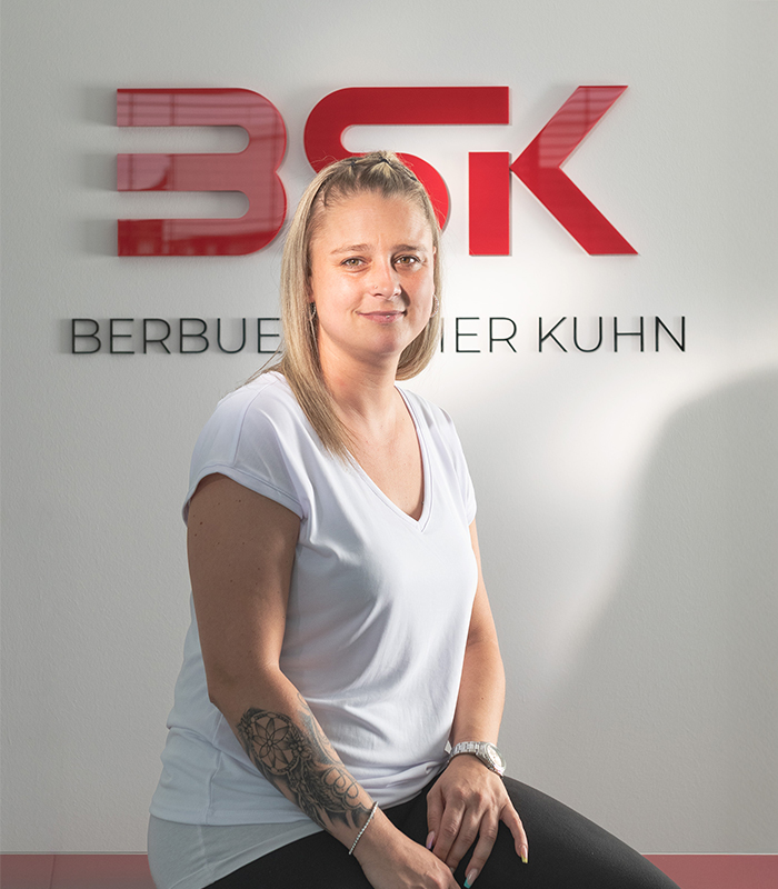 Portraitfoto Mitarbeiterin Selina Anklam